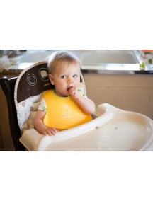 Нагрудник мягкий пластиковый для кормления ребенка, BabyBjorn. Красный